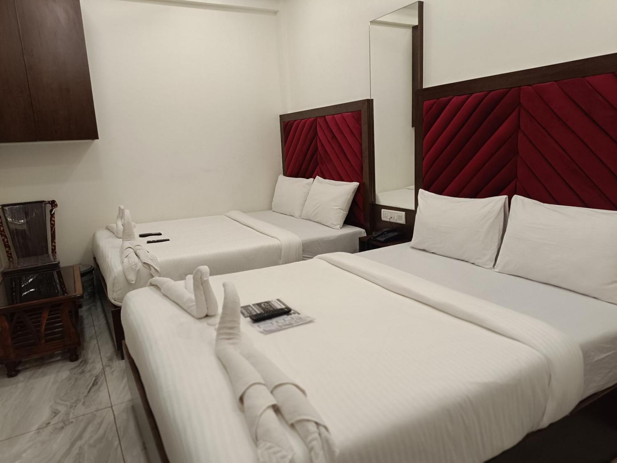 Ar Residency Hotel Bombaj