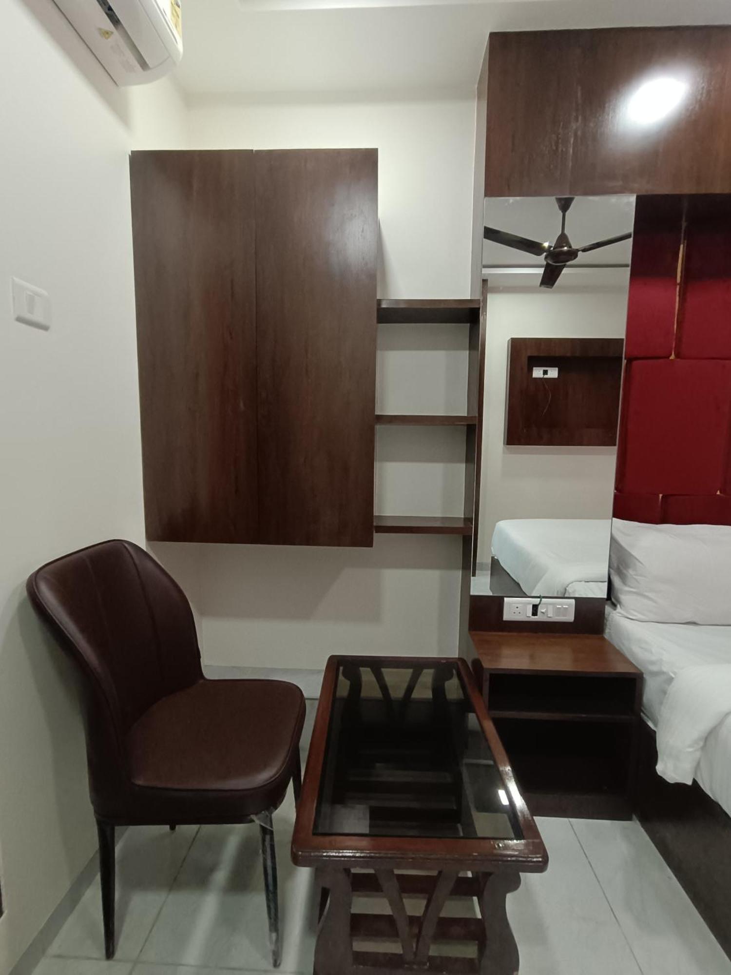 Ar Residency 3* Bombaj